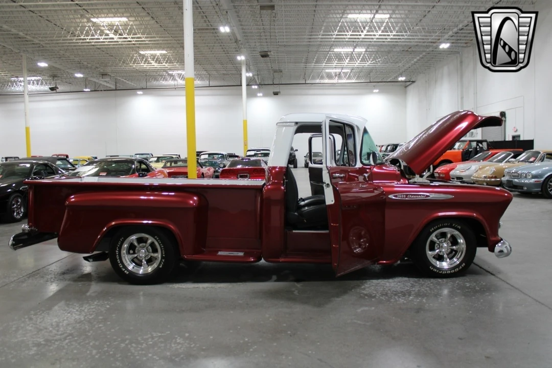 1957 Chevrolet Task Force - Image 11 of 21