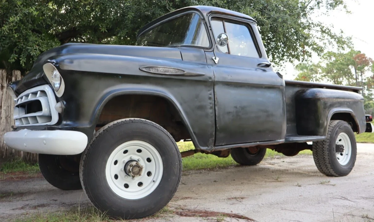 1957 Chevrolet Task Force - Image 17 of 21