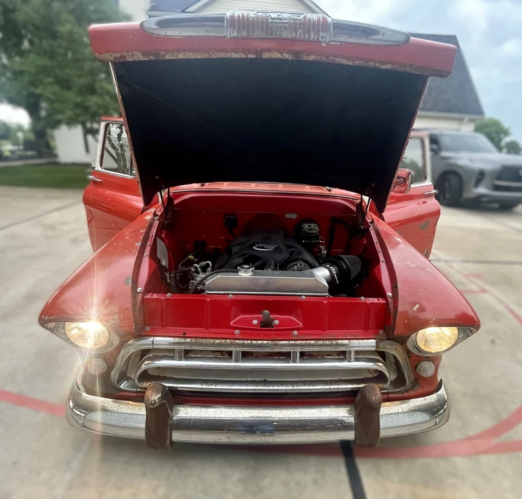 1957 Chevrolet Task Force - Image 10 of 21