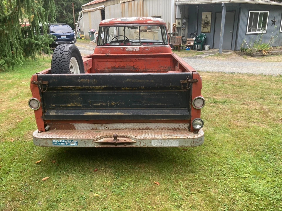 1957 Chevrolet Task Force - Image 7 of 10