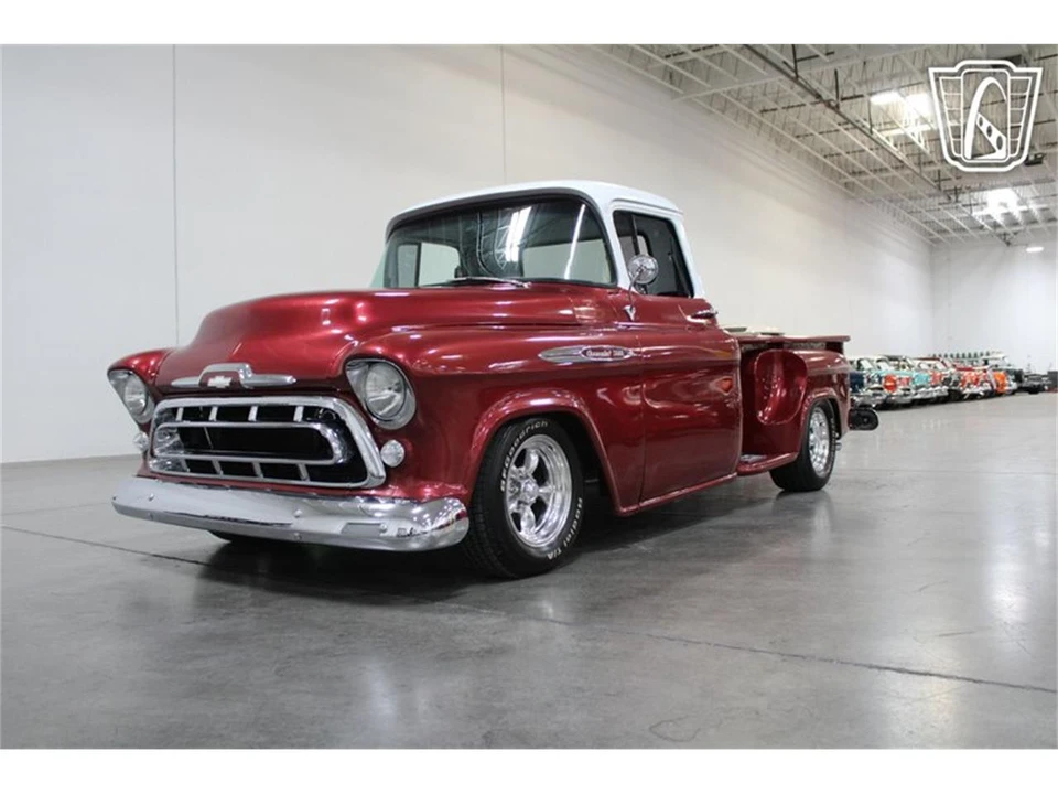 1957 Chevrolet Task Force - Image 22 of 31