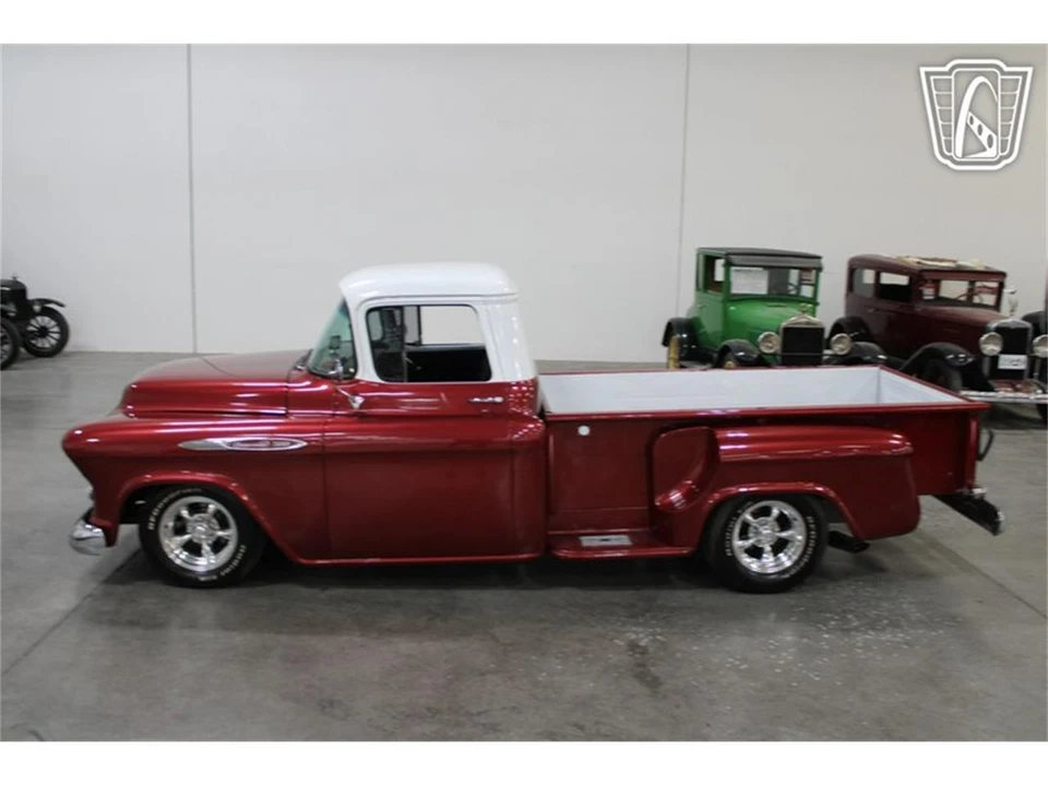 1957 Chevrolet Task Force - Image 7 of 31