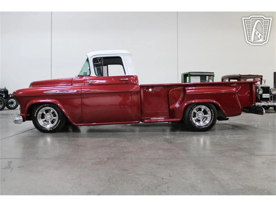 1957 Chevrolet Task Force - Image 23 of 31