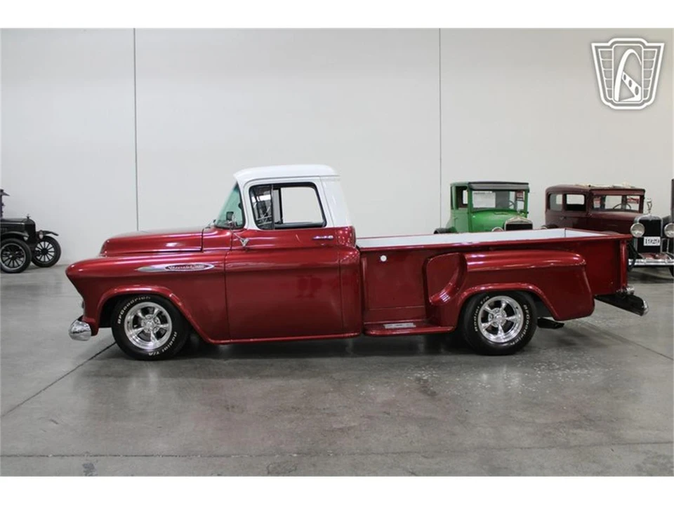 1957 Chevrolet Task Force - Image 15 of 31