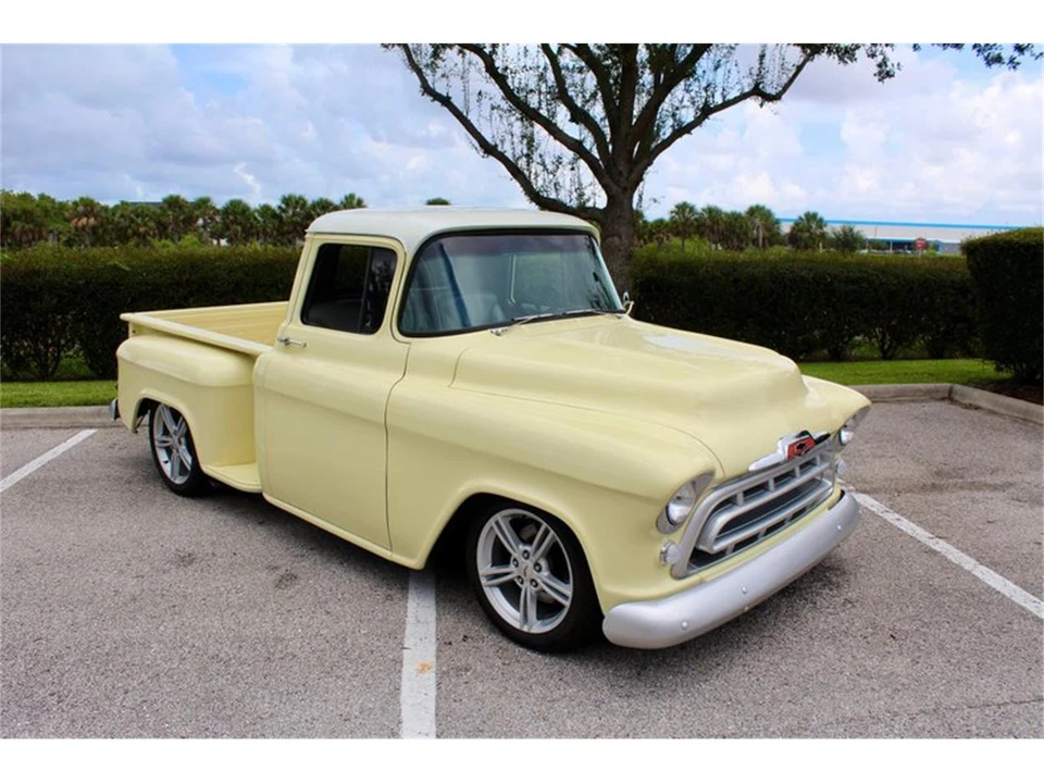 1957 Chevrolet Task Force - Image 21 of 31