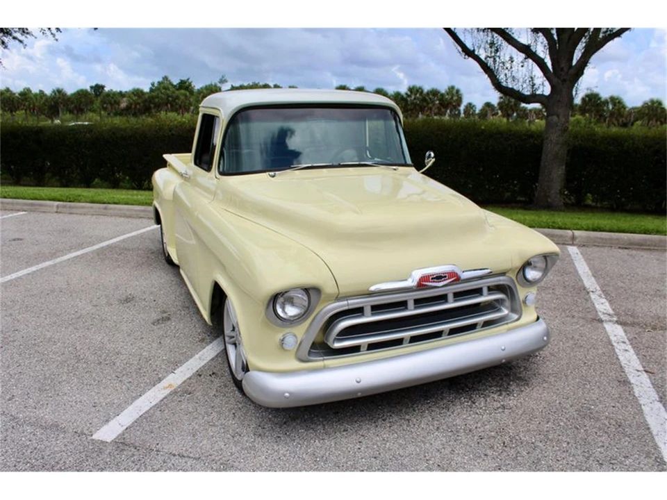 1957 Chevrolet Task Force - Image 22 of 31