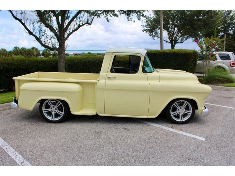 1957 Chevrolet Task Force - Image 19 of 31