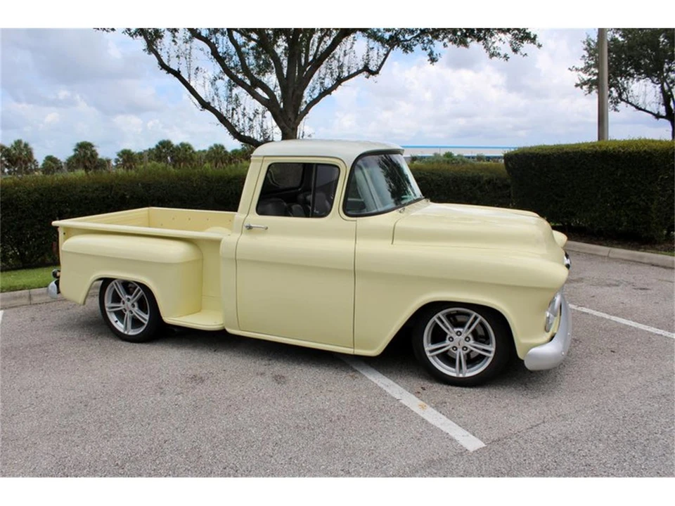 1957 Chevrolet Task Force - Image 20 of 31