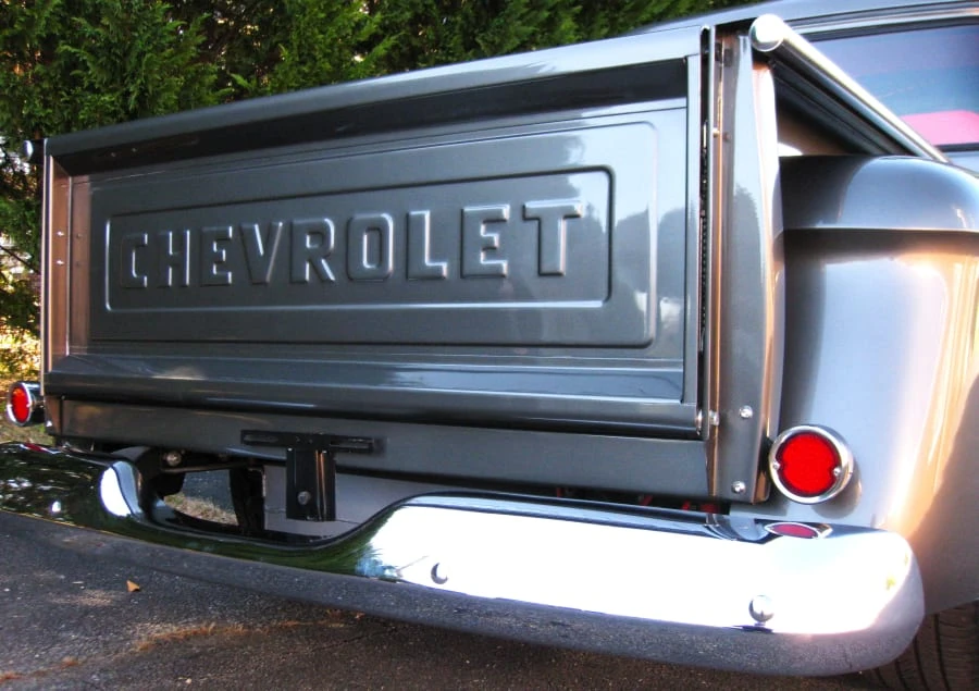 1957 Chevrolet Task Force - Image 5 of 19