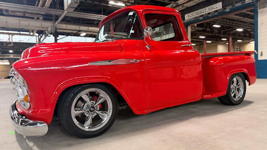 1957 Chevrolet Task Force - Image 6 of 24