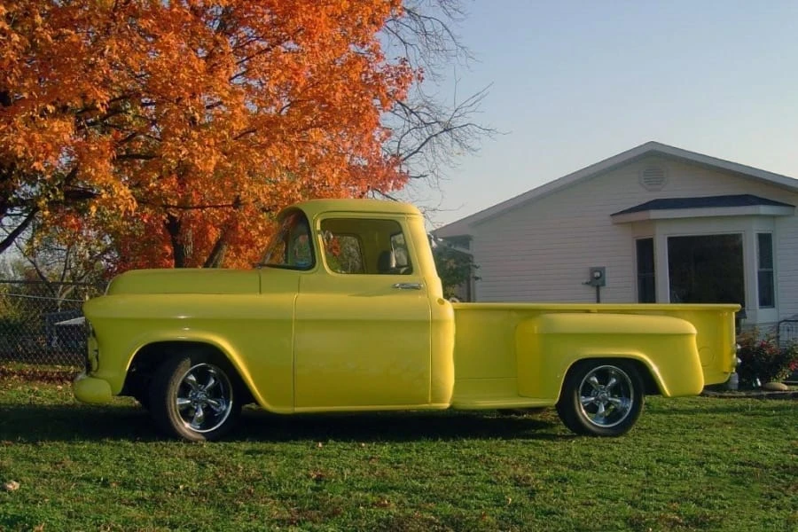 1957 Chevrolet Task Force - Image 2 of 8