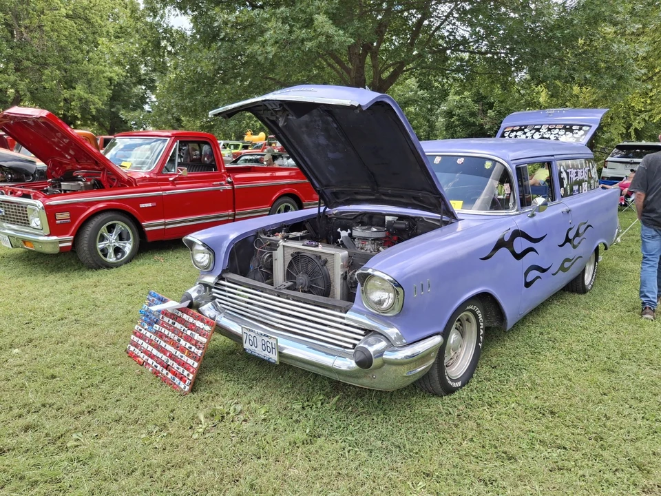1957 Chevrolet Task Force - Image 2 of 27