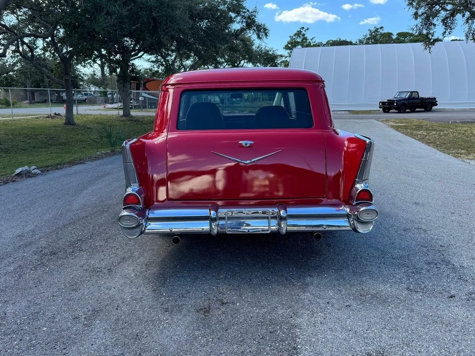 1957 Chevrolet Task Force - Image 4 of 21