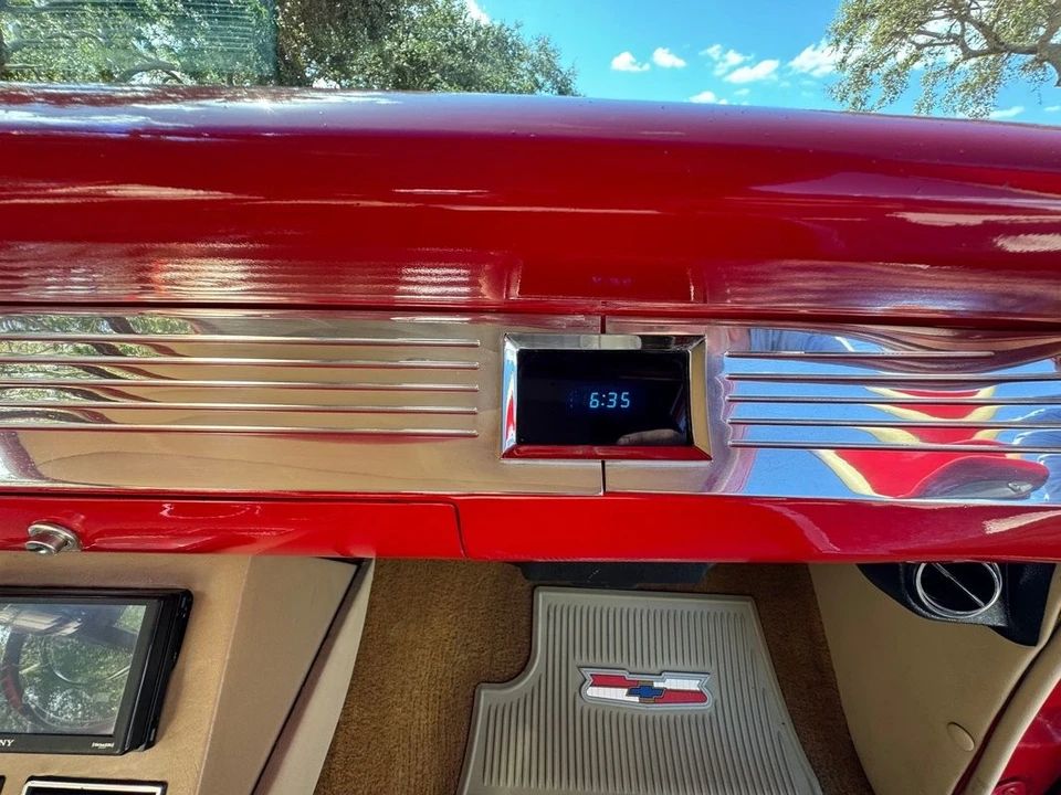 1957 Chevrolet Task Force - Image 21 of 21