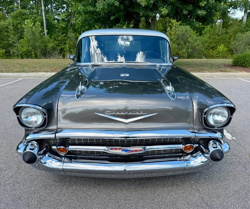 1957 Chevrolet Task Force - Image 2 of 20