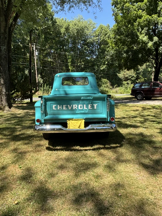 1957 Chevrolet Task Force - Image 4 of 31