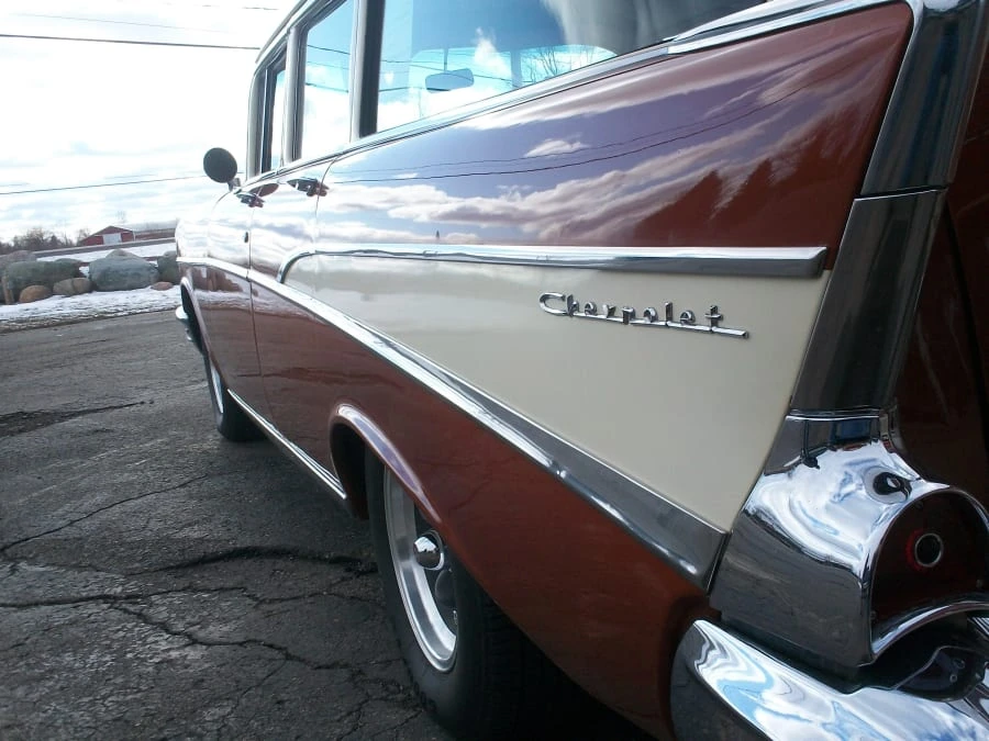1957 Chevrolet Nomad - Image 9 of 10