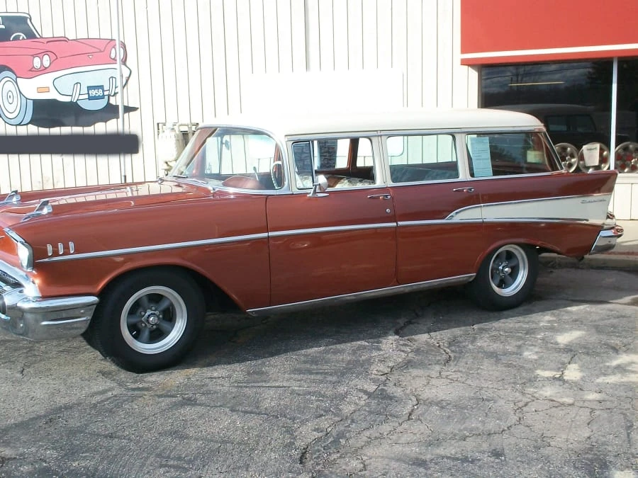 1957 Chevrolet Nomad - Image 10 of 10