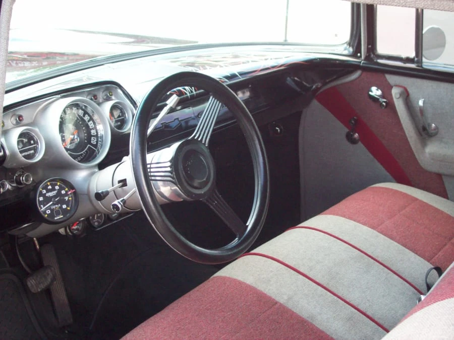 1957 Chevrolet Nomad - Image 3 of 4