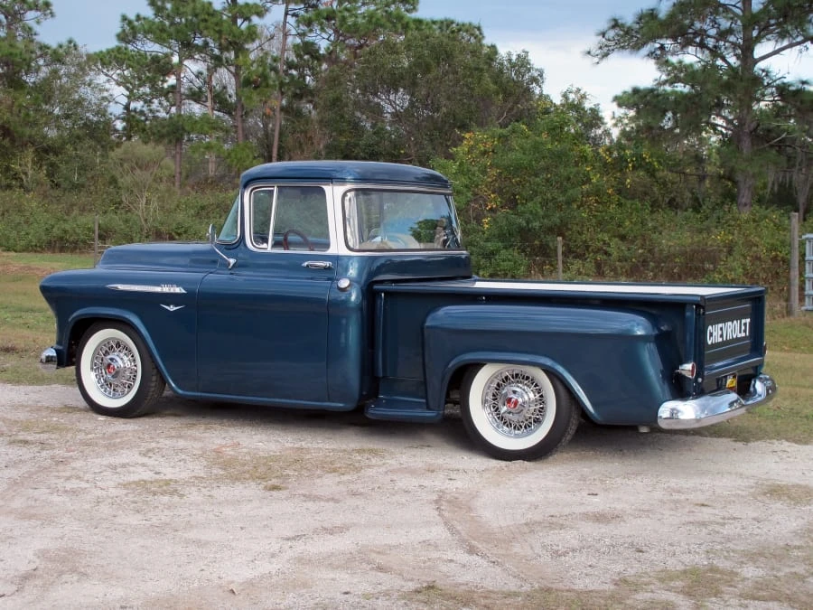 1957 Chevrolet Task Force - Image 7 of 8
