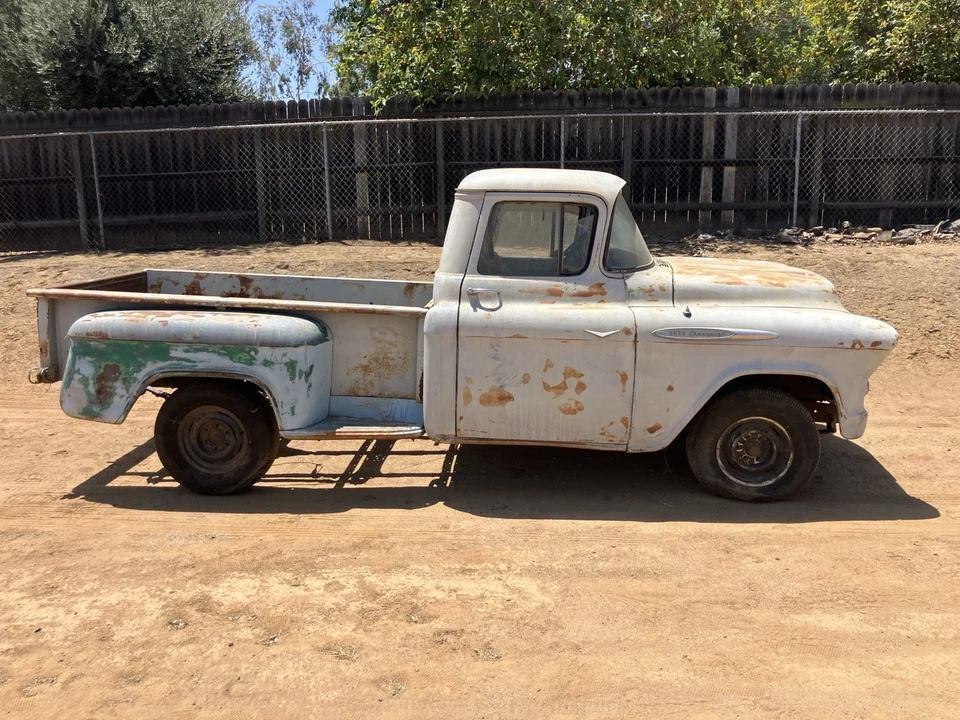 1957 Chevrolet Task Force - Image 5 of 18