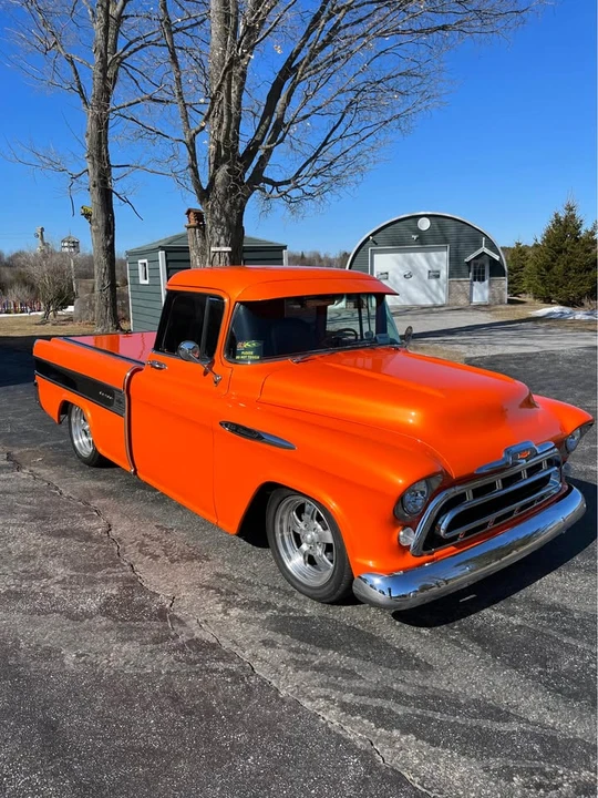 1957 Chevrolet Task Force - Image 10 of 10
