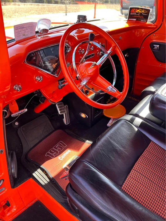 1957 Chevrolet Task Force - Image 6 of 10