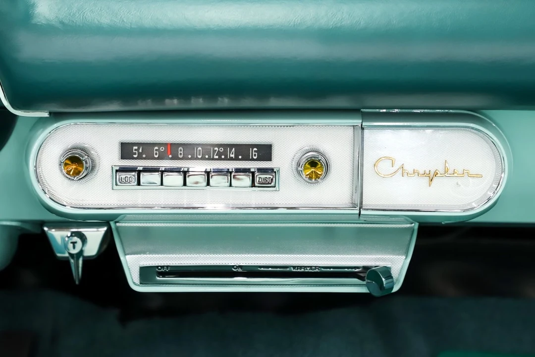 1957 Chrysler New Yorker - Image 22 of 31