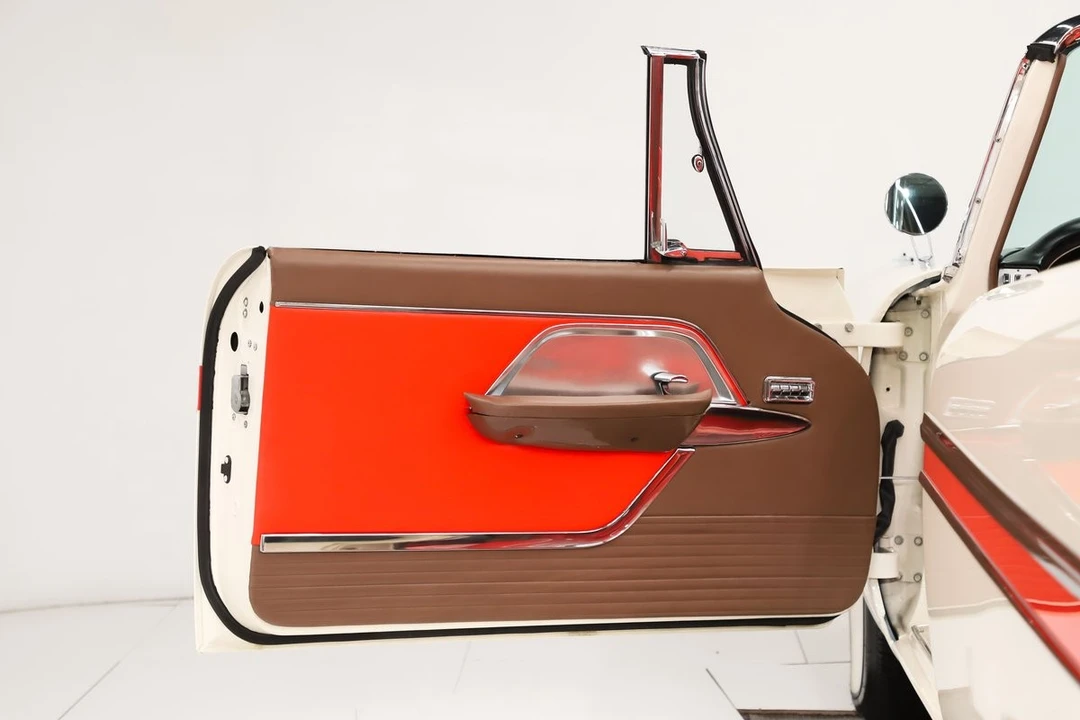 1957 Chrysler New Yorker - Image 8 of 31