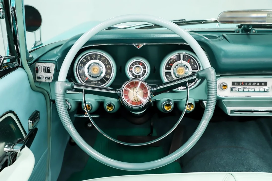 1957 Chrysler New Yorker - Image 15 of 31