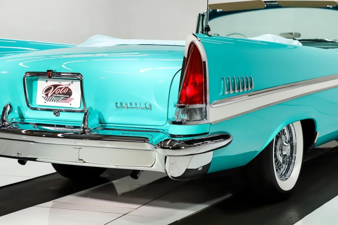 1957 Chrysler New Yorker - Image 20 of 31
