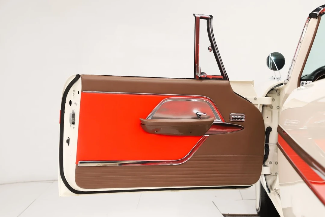 1957 Chrysler New Yorker - Image 7 of 12