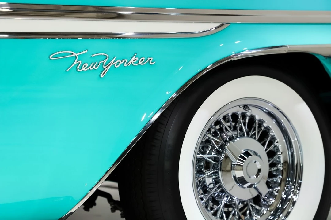 1957 Chrysler New Yorker - Image 10 of 21