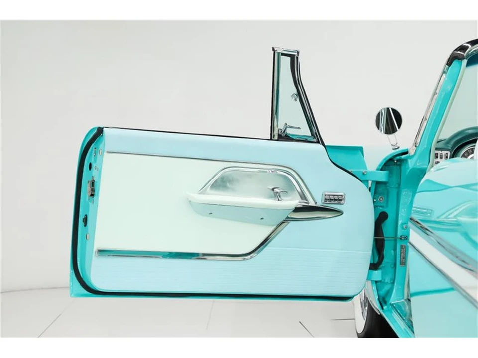1957 Chrysler New Yorker - Image 6 of 31