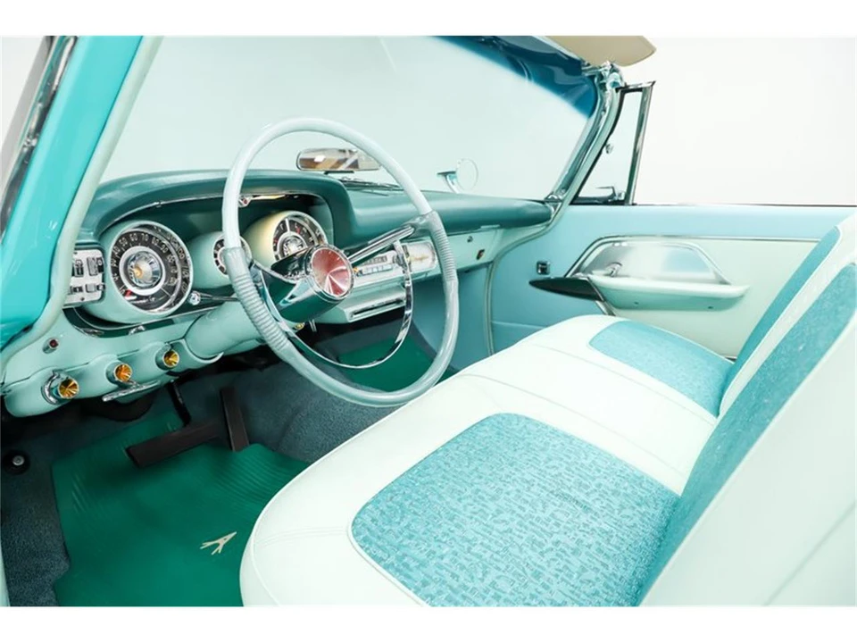 1957 Chrysler New Yorker - Image 2 of 31