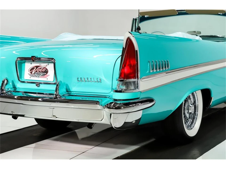 1957 Chrysler New Yorker - Image 20 of 31