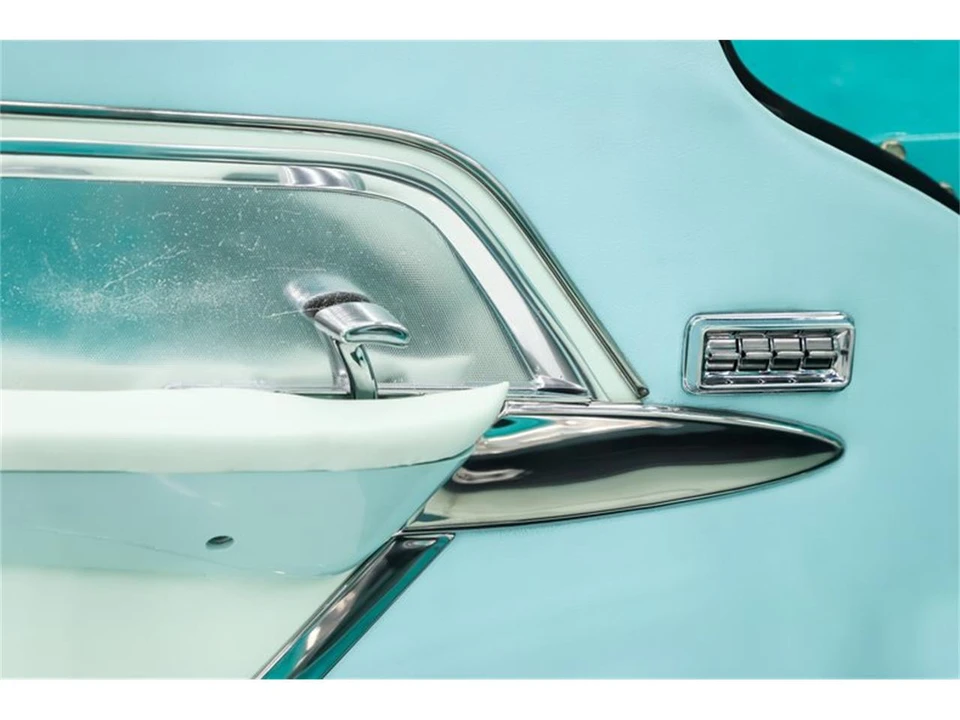 1957 Chrysler New Yorker - Image 8 of 31
