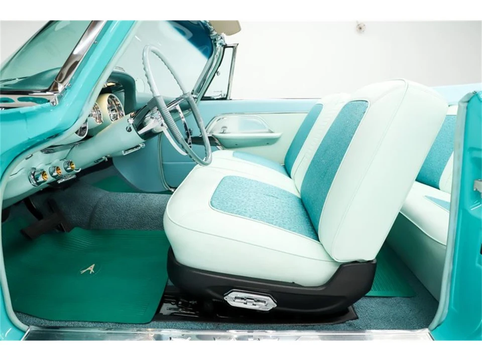 1957 Chrysler New Yorker - Image 27 of 31