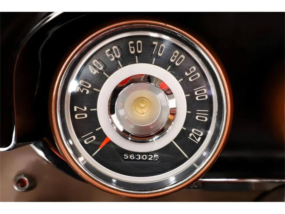 1957 Chrysler New Yorker - Image 3 of 31