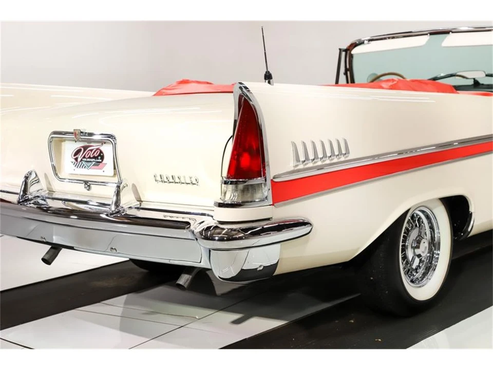 1957 Chrysler New Yorker - Image 18 of 31