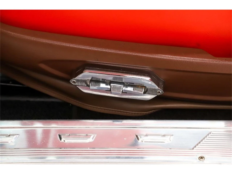 1957 Chrysler New Yorker - Image 15 of 31