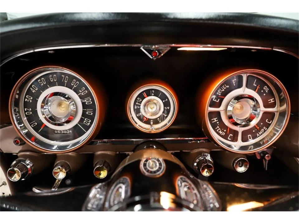 1957 Chrysler New Yorker - Image 17 of 31