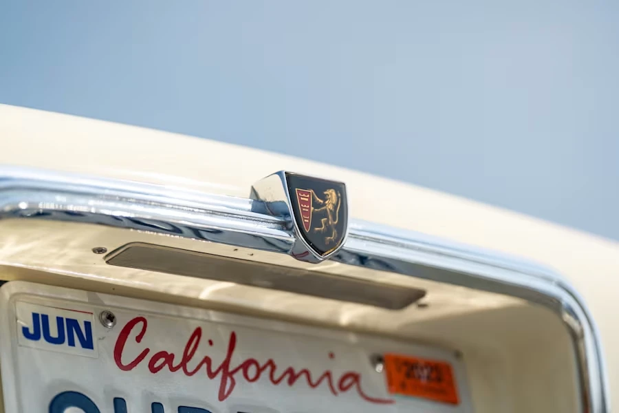 1957 Chrysler New Yorker - Image 7 of 31