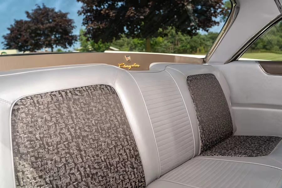 1957 Chrysler New Yorker - Image 24 of 31