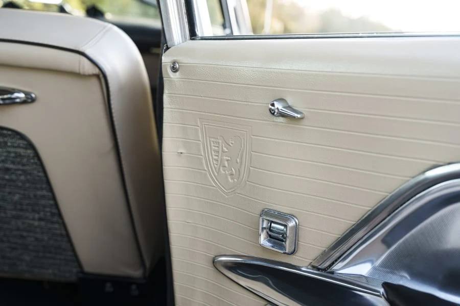 1957 Chrysler New Yorker - Image 24 of 31