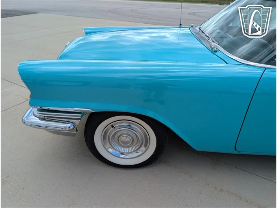 1957 Chrysler Windsor - Image 26 of 31