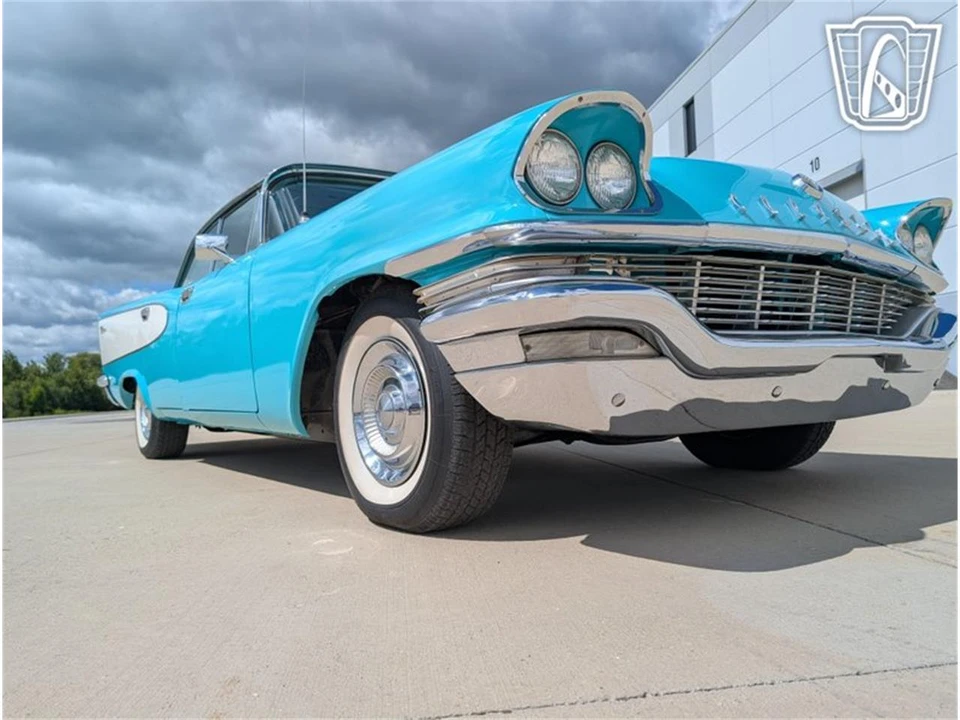1957 Chrysler Windsor - Image 22 of 31