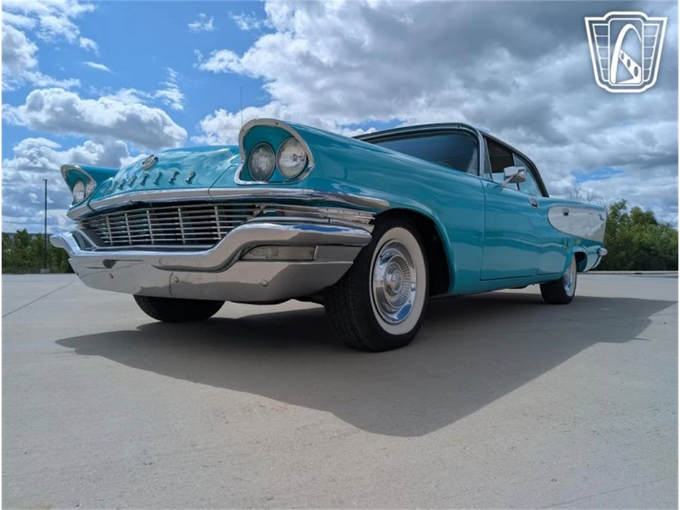 1957 Chrysler Windsor - Image 4 of 31
