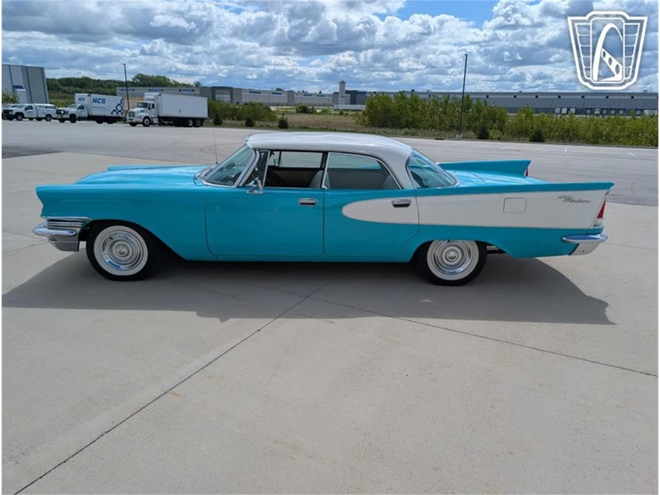1957 Chrysler Windsor - Image 5 of 31