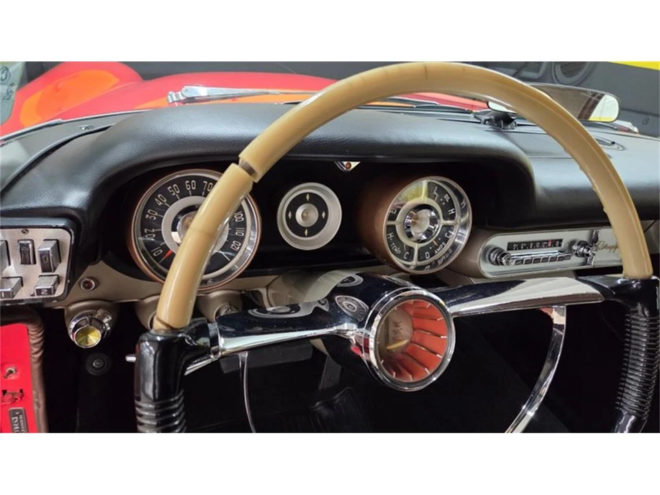 1957 Chrysler Windsor - Image 26 of 31
